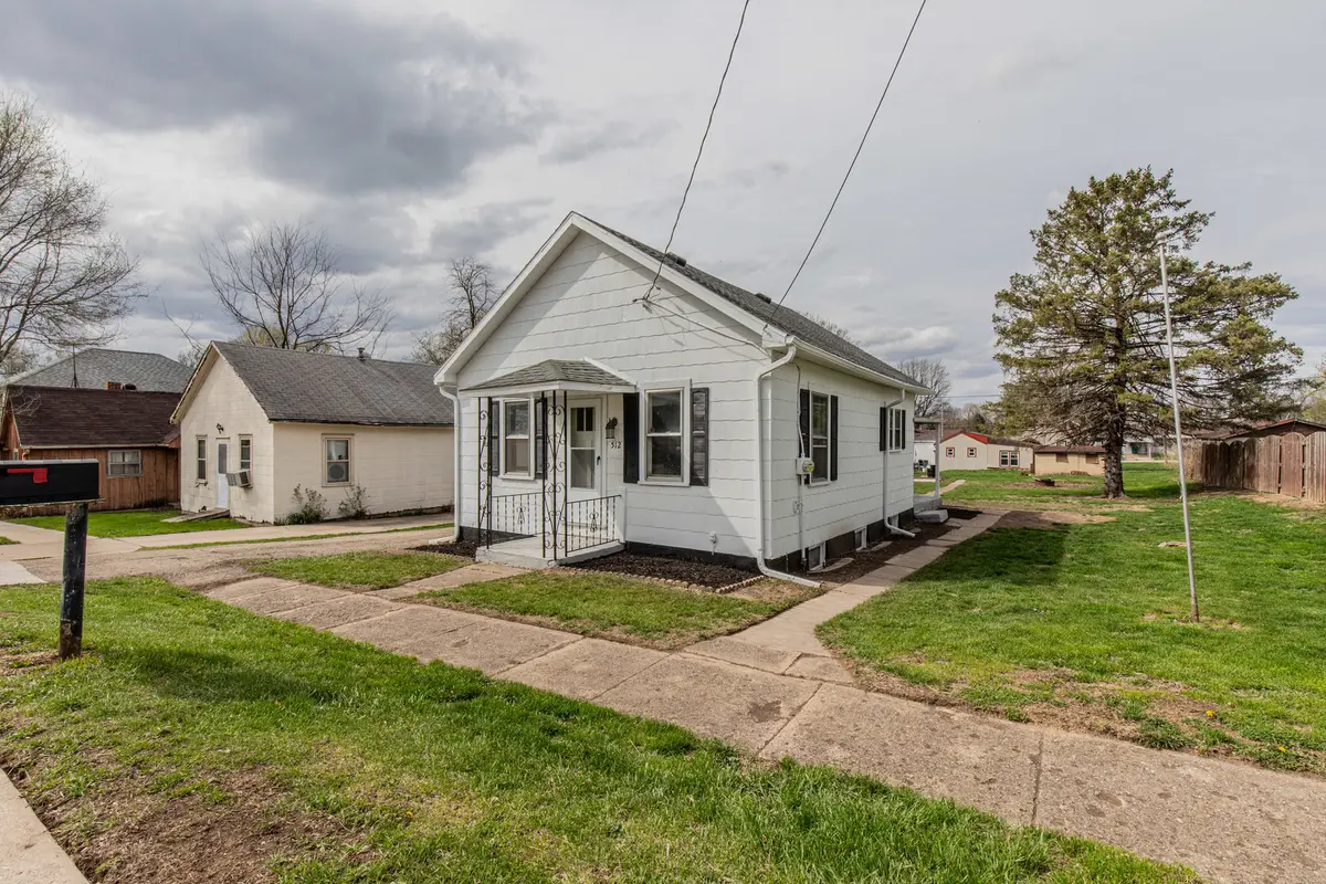 512 W Chestnut Street, Dalzell, IL 61320 - #1