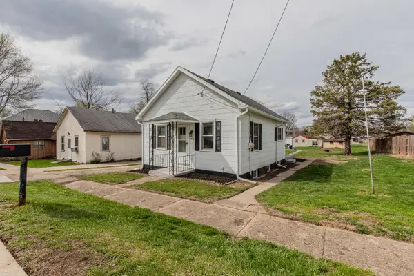 512 W Chestnut Street, Dalzell, IL 61320