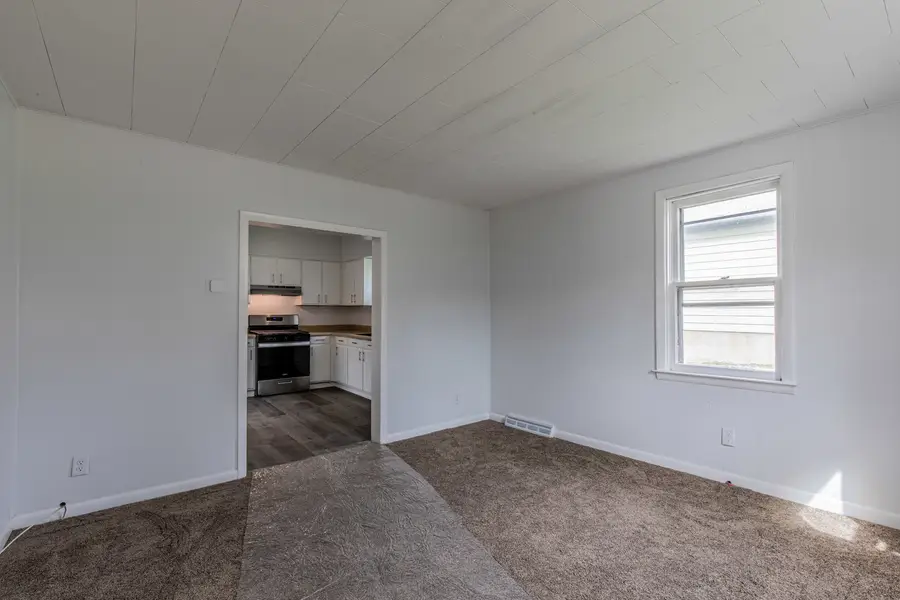 512 W Chestnut Street, Dalzell, IL 61320 - #3