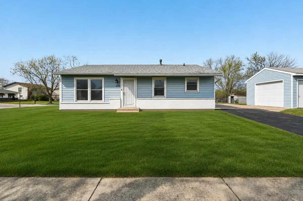 3520 School Drive, Country Club Hills, IL 60478 - #1
