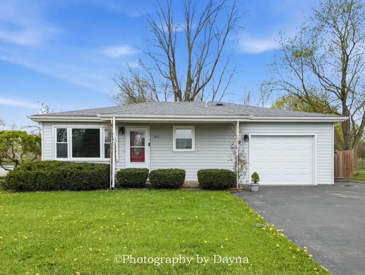 913 Southgate Road, New Lenox, IL 60451 - #1