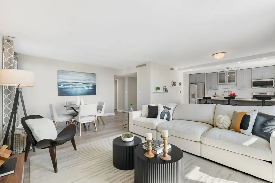 6007 N Sheridan Road #22K, Chicago, IL 60660 - #2