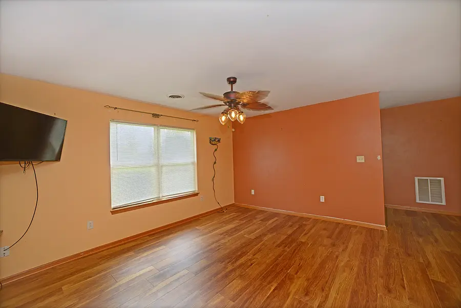 621 Mason Street, Ottawa, IL 61350 - #2