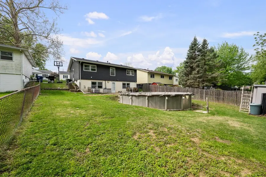 2122 Cody Street, Bettendorf, IA 52722 - #3