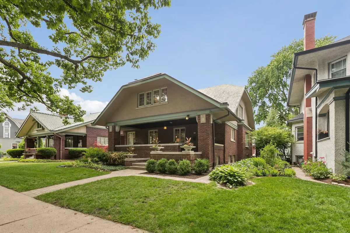 639 S Elmwood Avenue, Oak Park, IL 60304 - #1