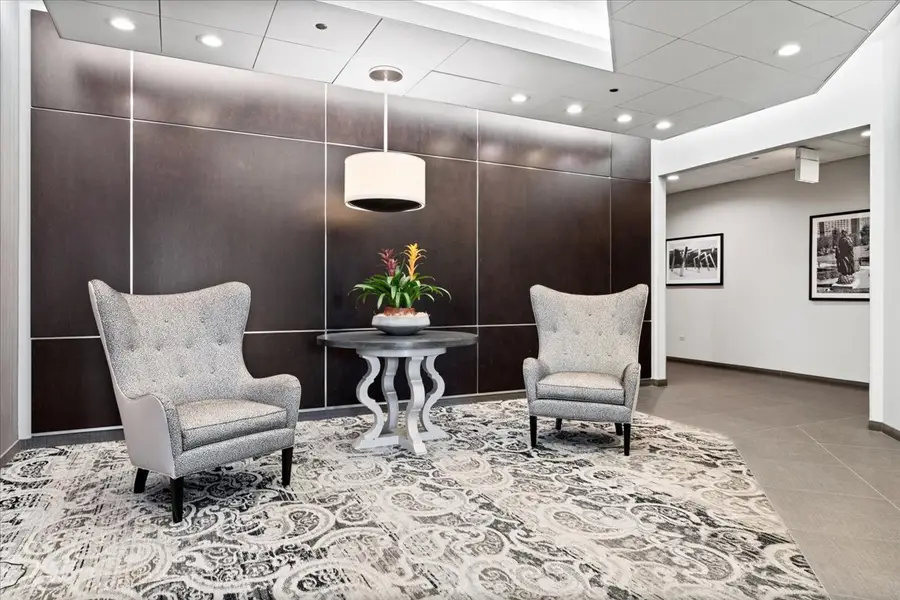 720 W Randolph Street #503, Chicago, IL 60661 - #3