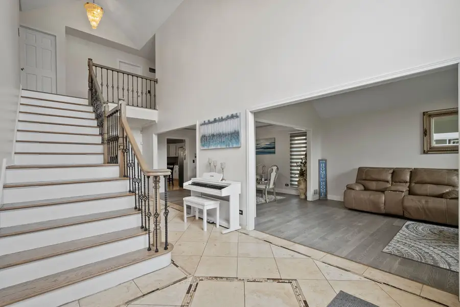 1542 Woodcreek Trail, Bartlett, IL 60103 - #3