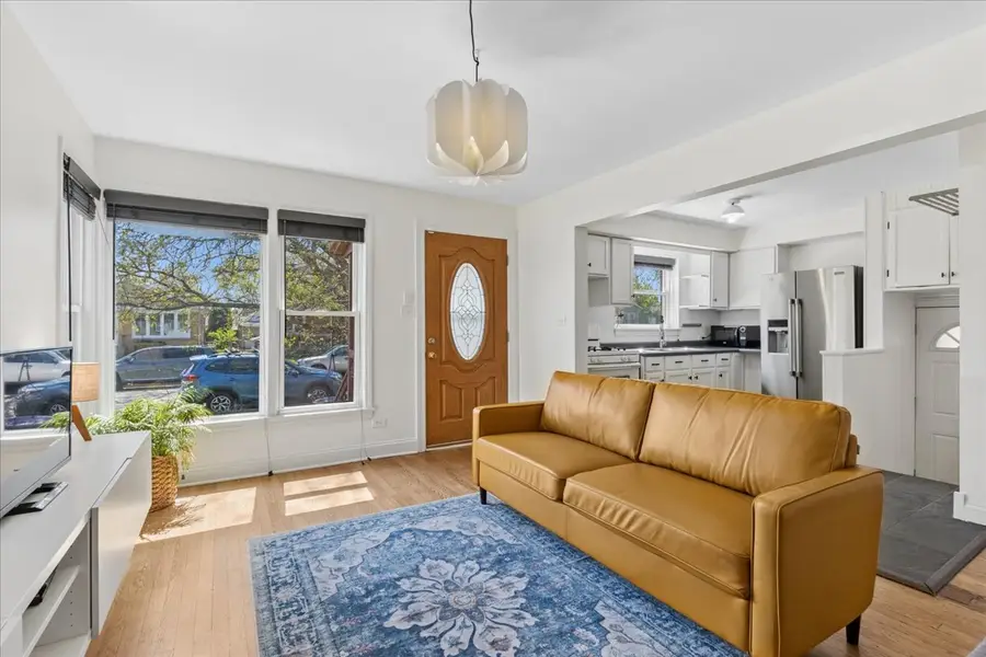 7106 W Summerdale Avenue, Chicago, IL 60656 - #3