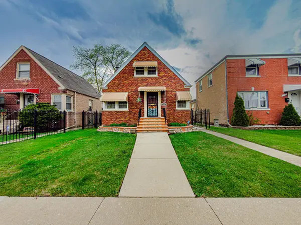 7328 S Albany Avenue, Chicago, IL 60629