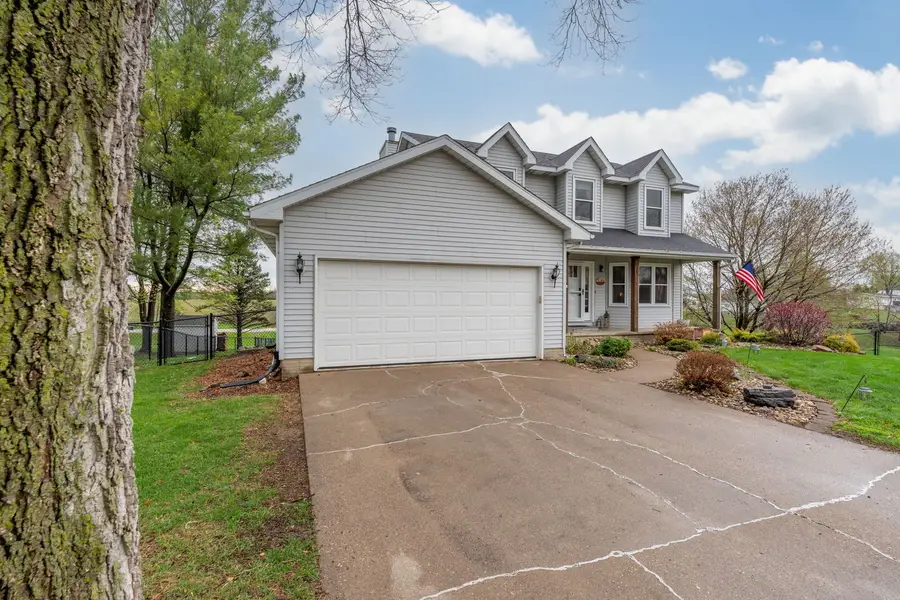 308 E Brownlie Lane, Long Grove, IA 52756 - #3