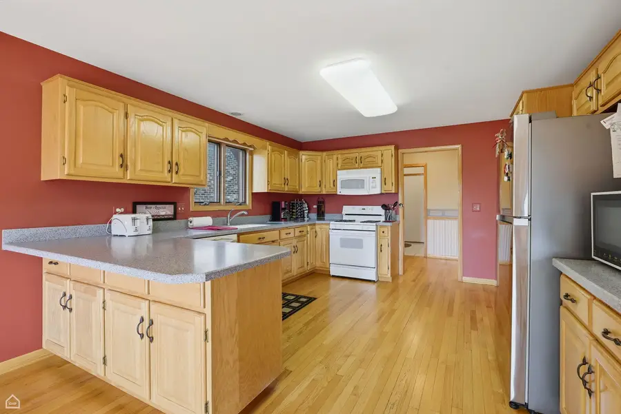 9307 Loch Glen Drive, Lakewood, IL 60014 - #3