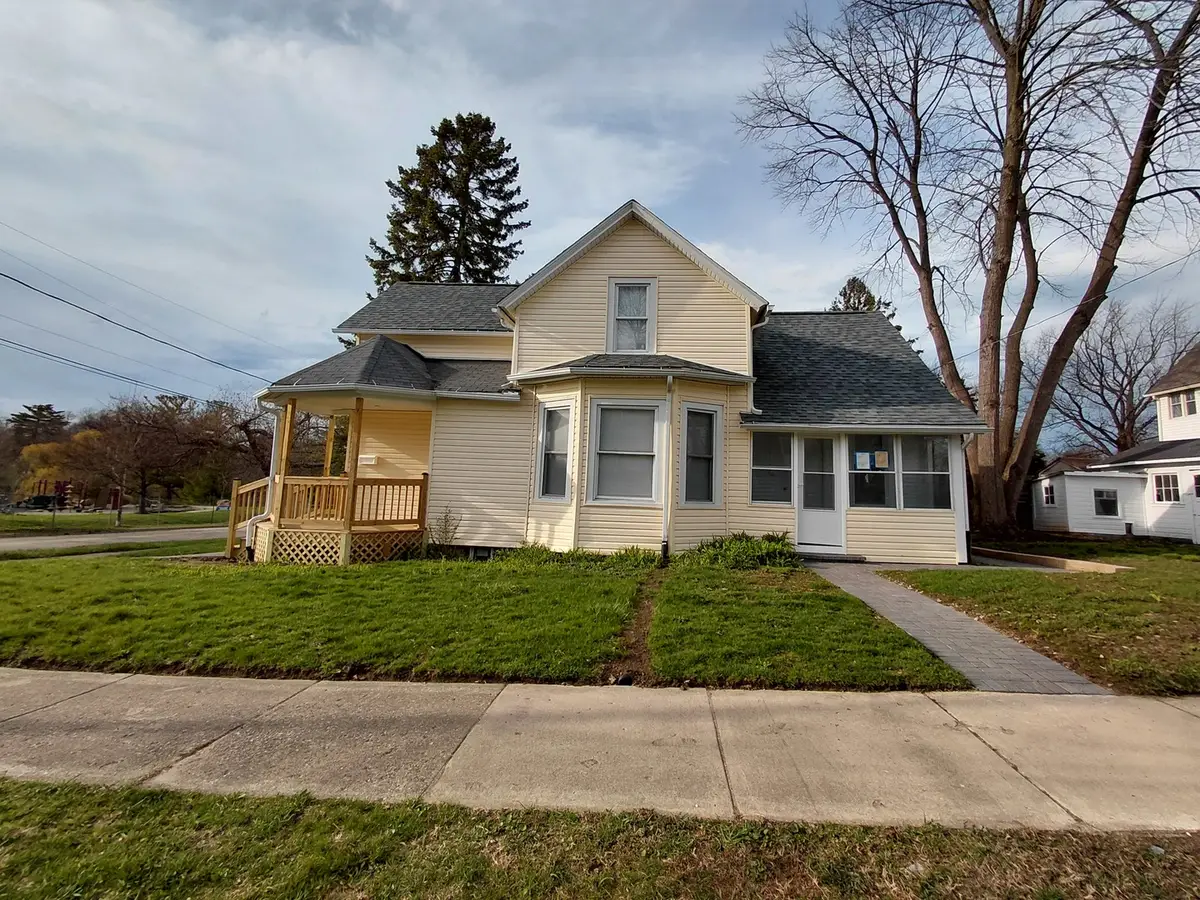 523 S Mcalister Avenue, Waukegan, IL 60085 - #1