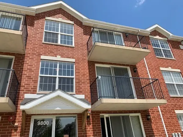 9800 Liberty Circle #2E, Orland Park, IL 60467