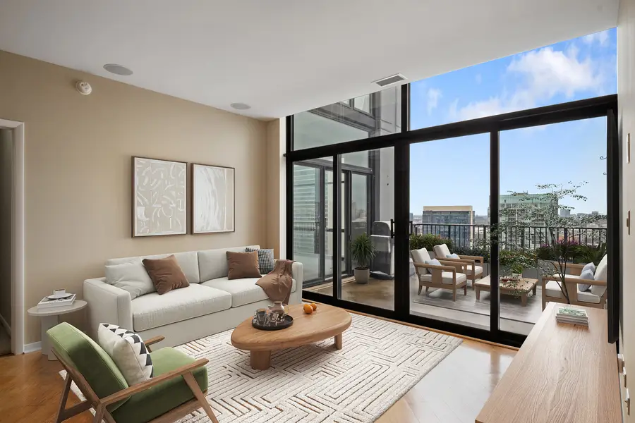 435 W Erie Street #2204, Chicago, IL 60654 - #2