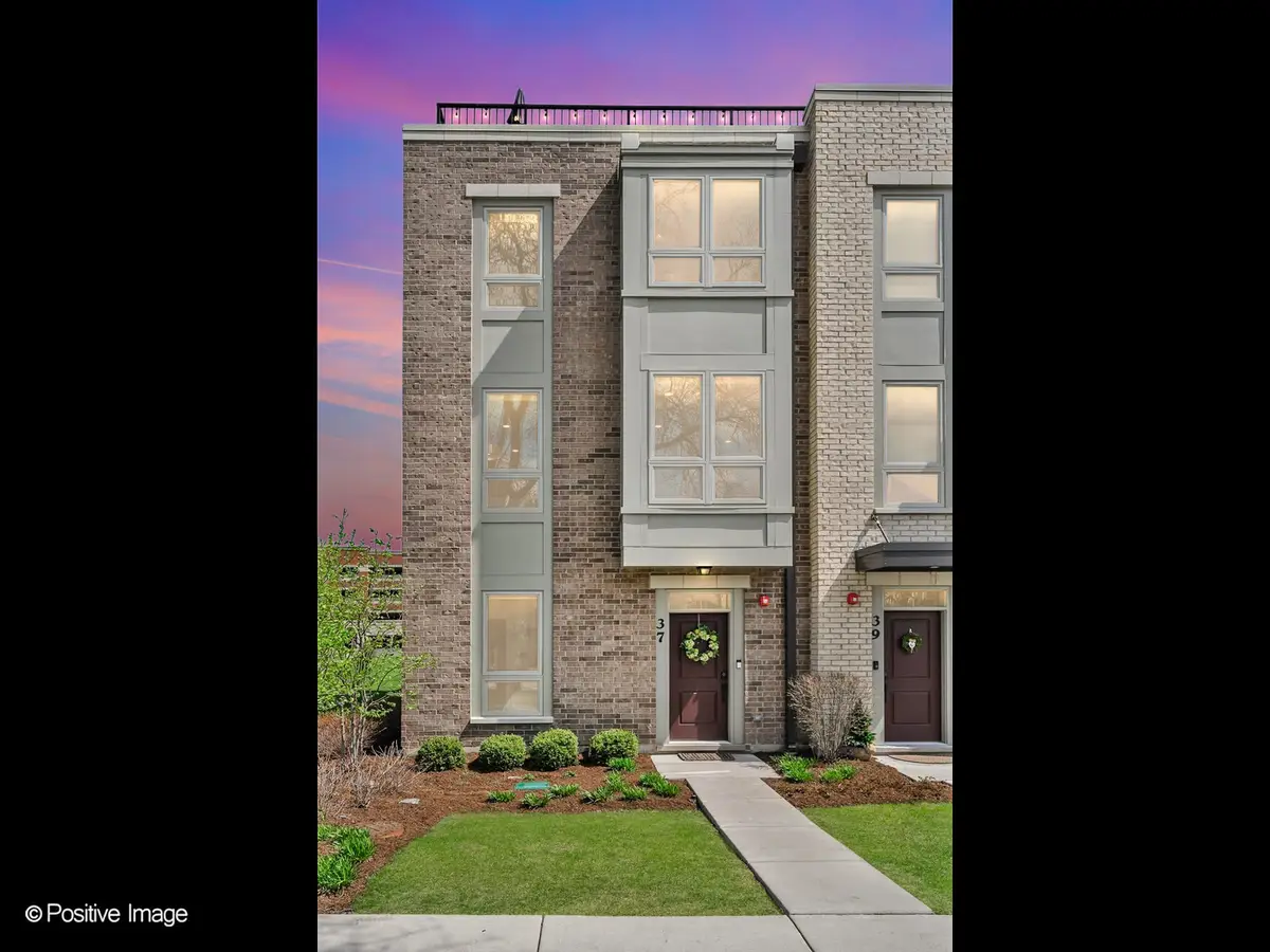 37 S Chestnut Avenue, Arlington Heights, IL 60005 - #1