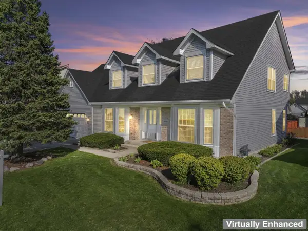 1601 Crowfoot Circle N, Hoffman Estates, IL 60169