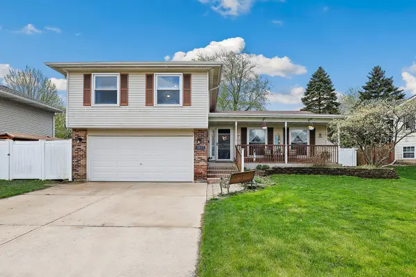 20157 S Pine Hill Road, Frankfort, IL 60423