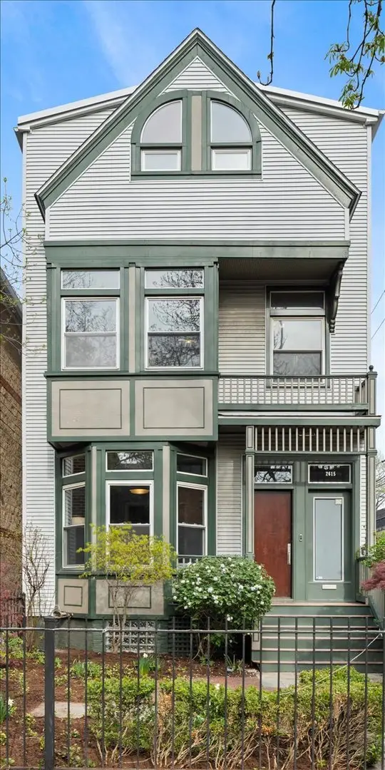 2615 N Wilton Avenue, Chicago, IL 60614 - #1