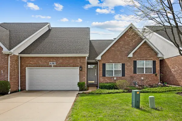 4080 Pheasant Court #4080, St. Charles, IL 60174