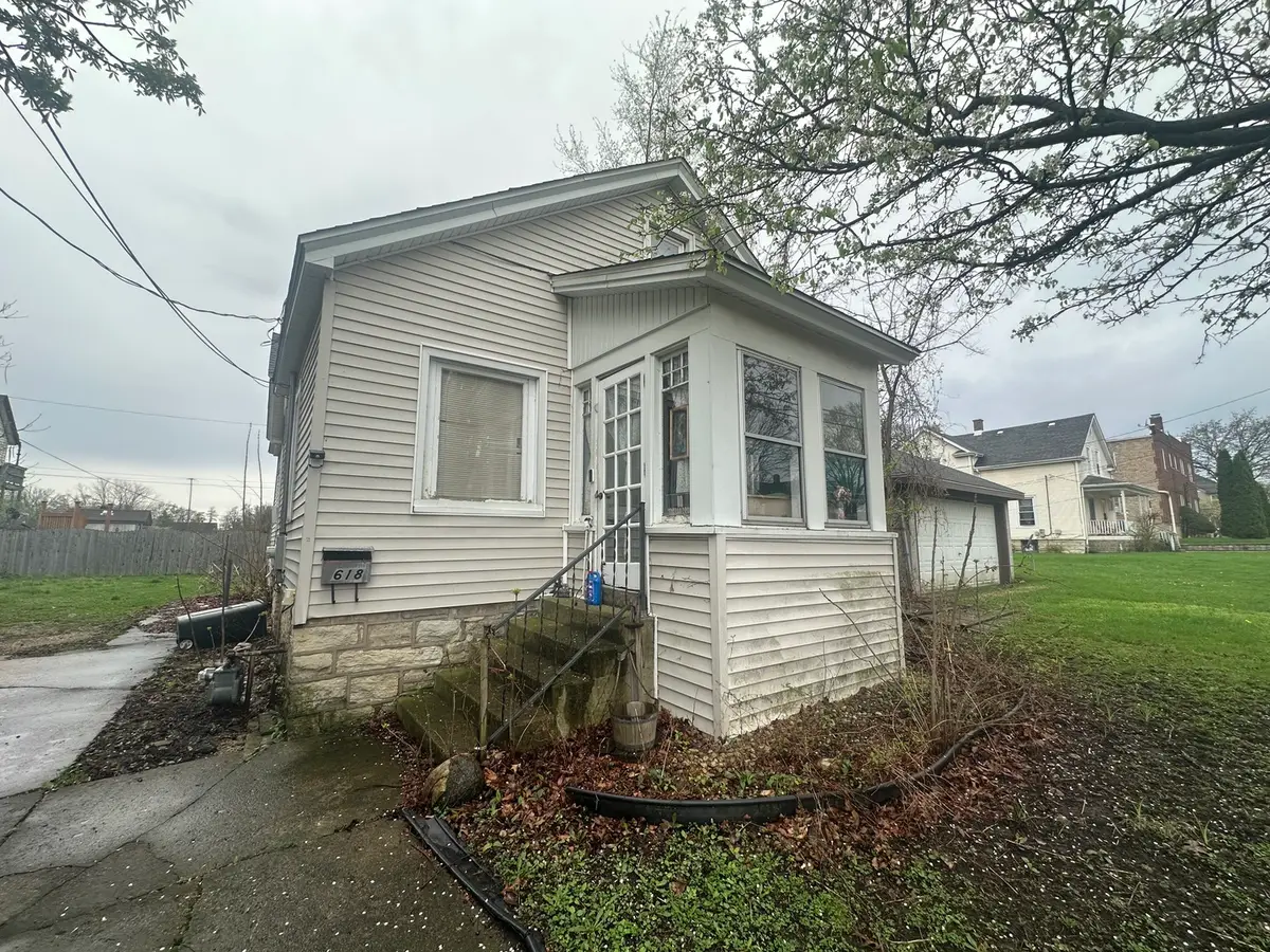 618 Richmond Street, Joliet, IL 60435 - #1