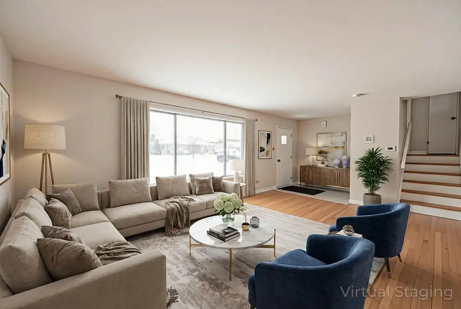 8425 W Carol Street, Niles, IL 60714 - #3