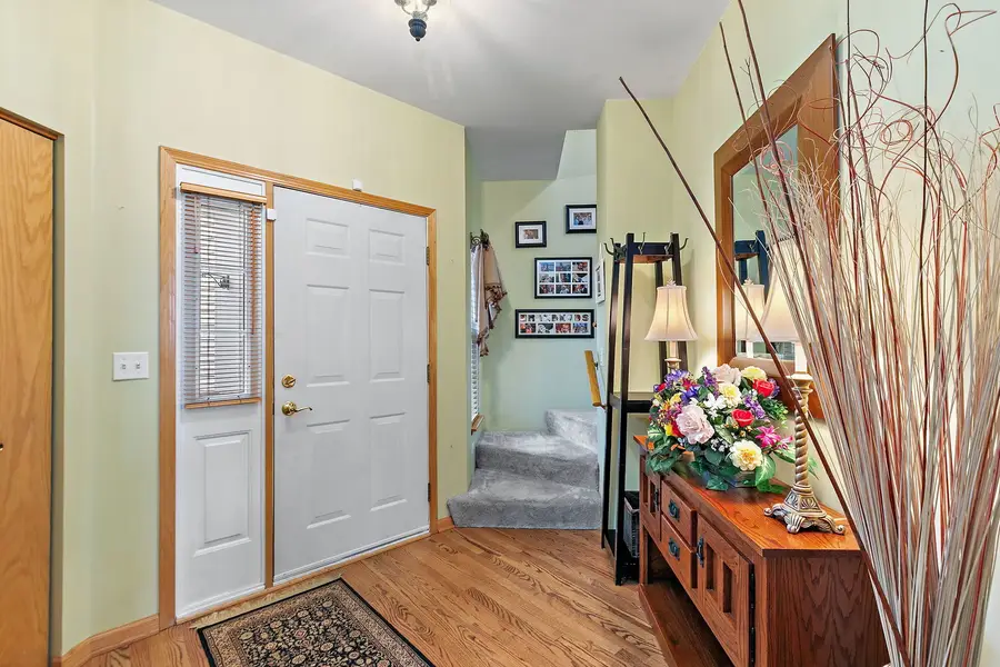 910 Cynthia Lane, Lake In The Hills, IL 60156 - #3