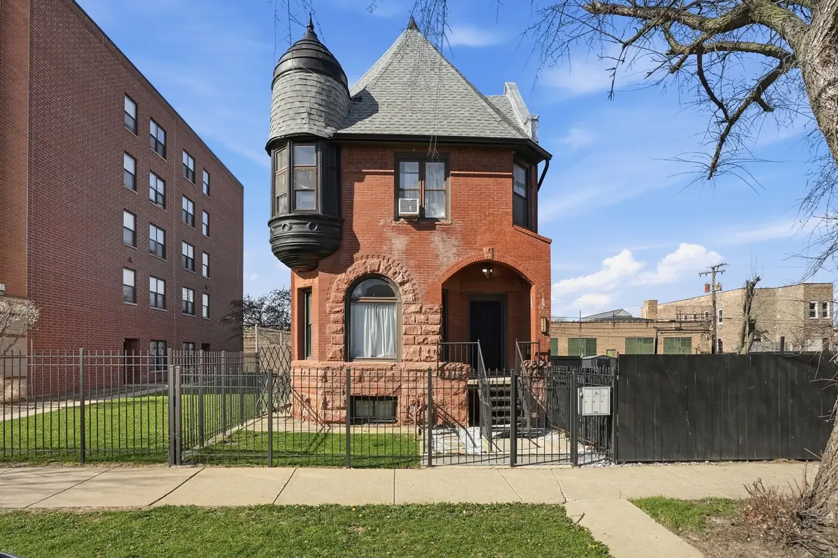 3248 W Maypole Avenue, Chicago, IL 60624 - #1