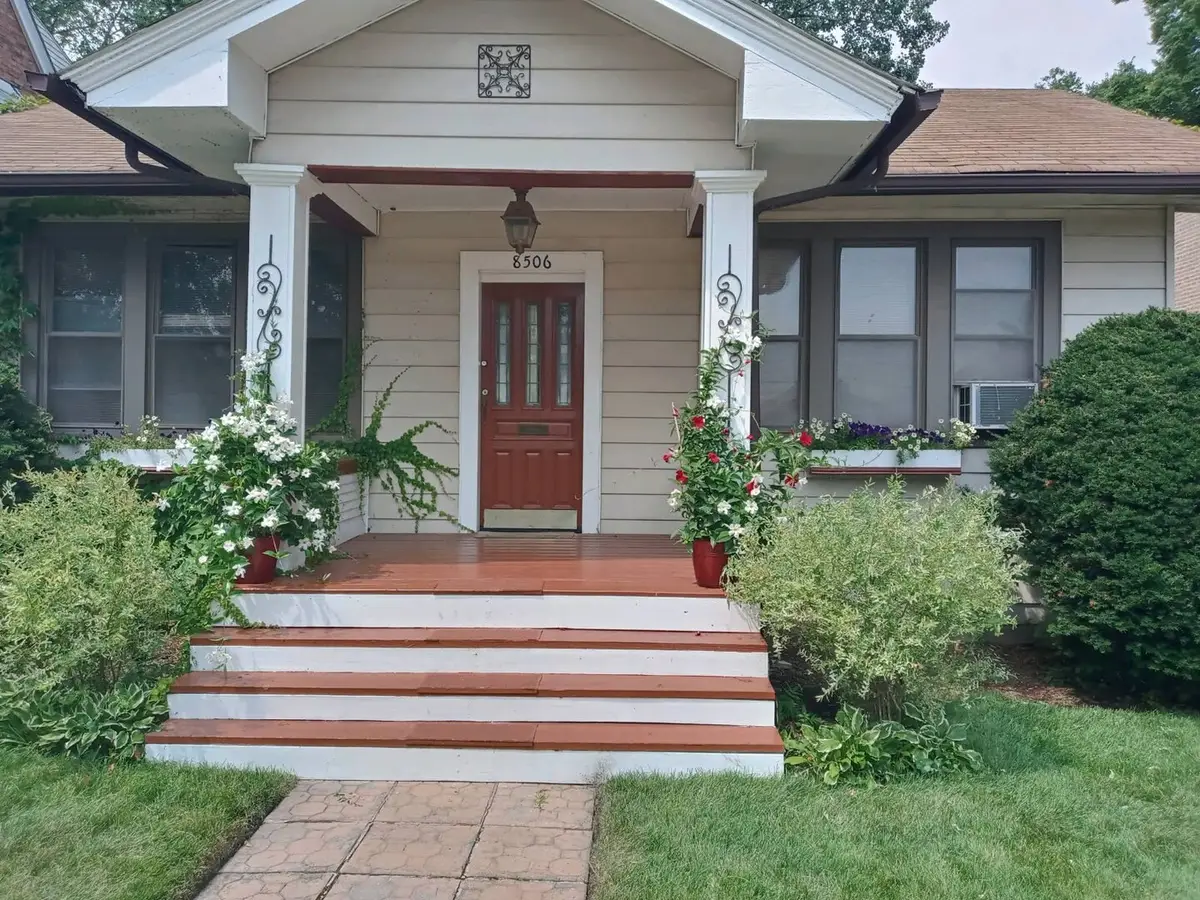 8506 S Euclid Avenue, Chicago, IL 60617 - #1