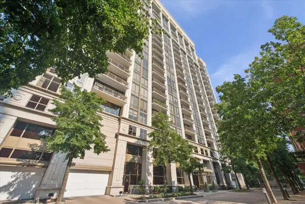 1335 S Prairie Avenue #607, Chicago, IL 60605