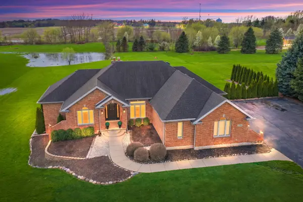 10703 Pebble Drive, Huntley, IL 60142