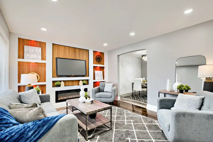 9720 S Yates Avenue #1, Chicago, IL 60617 - #2