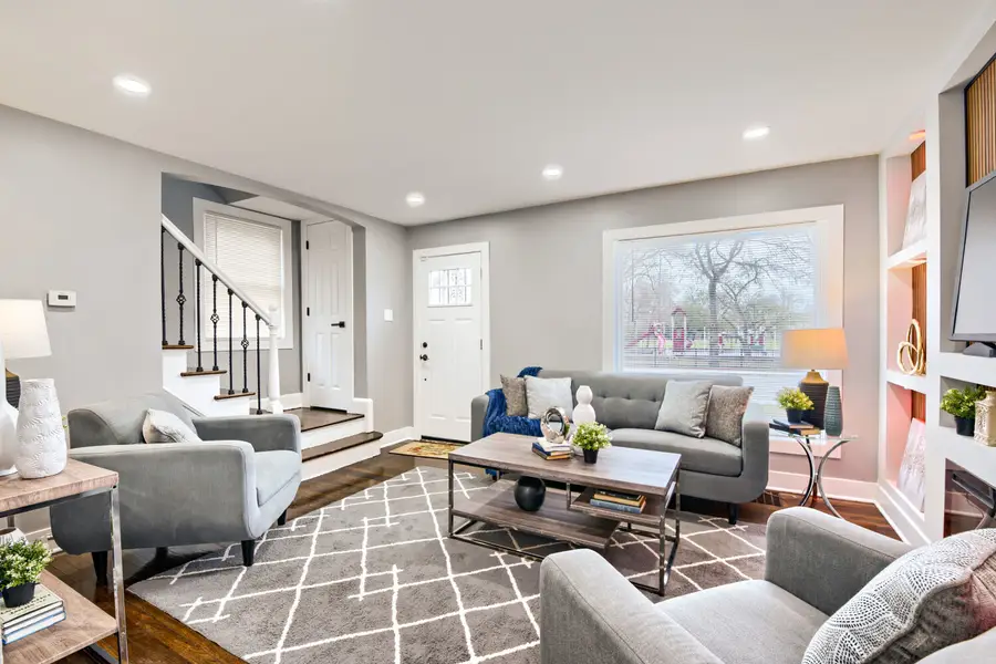 9720 S Yates Avenue #1, Chicago, IL 60617 - #3