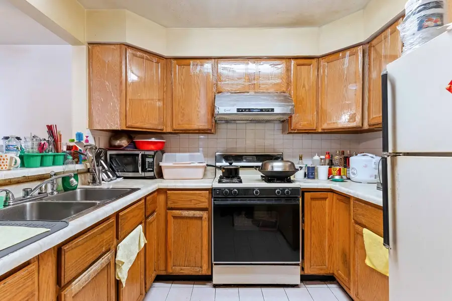 480 W 24th Street #C, Chicago, IL 60616 - #3