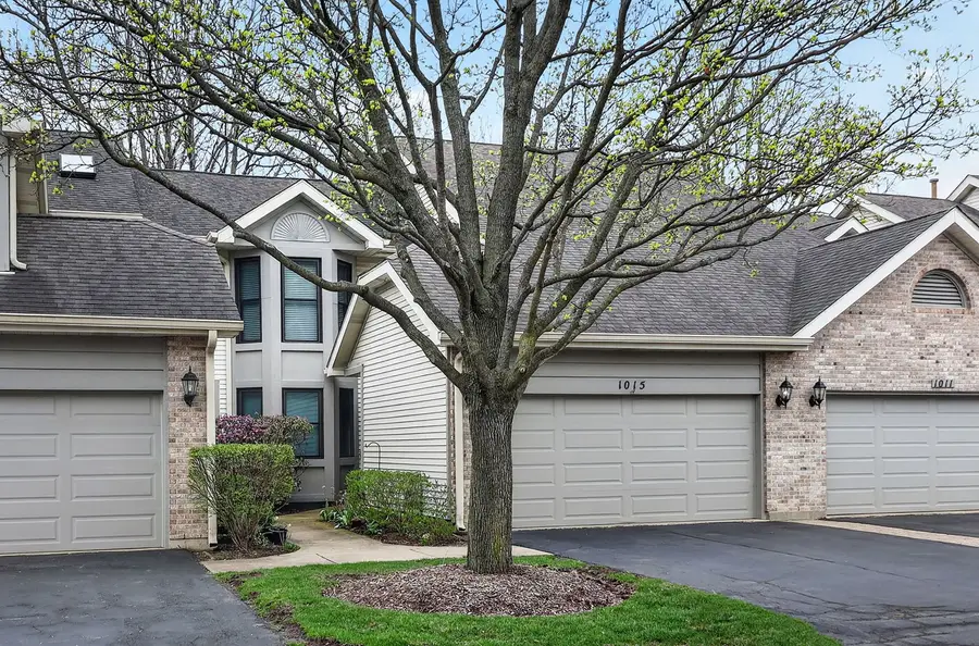 1015 N Auburn Woods Drive, Palatine, IL 60067 - #2