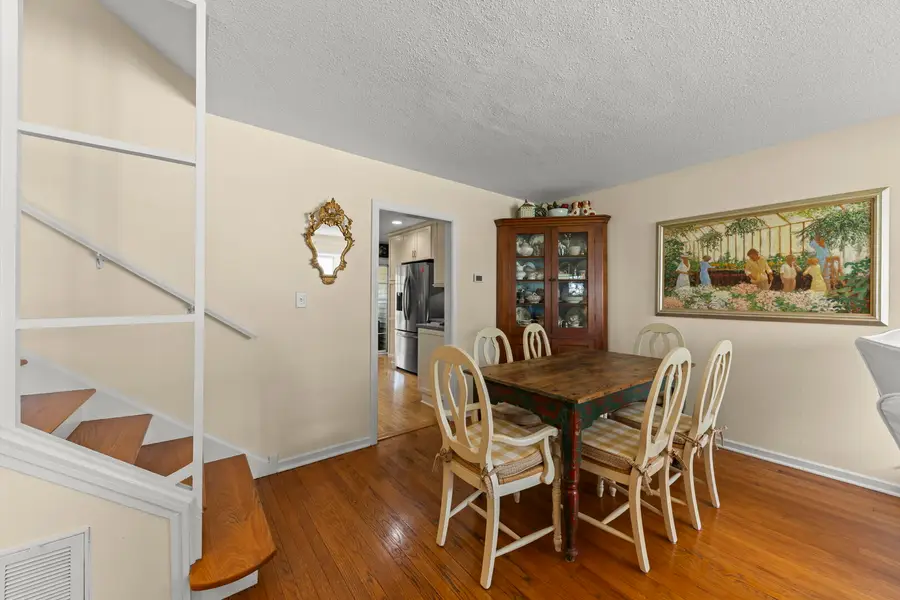 283 Hillside Avenue, Glen Ellyn, IL 60137 - #3