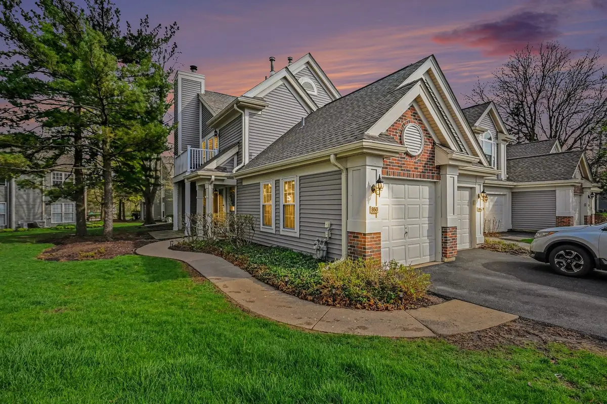850 Spring Creek Court, Elk Grove Village, IL 60007 - #1