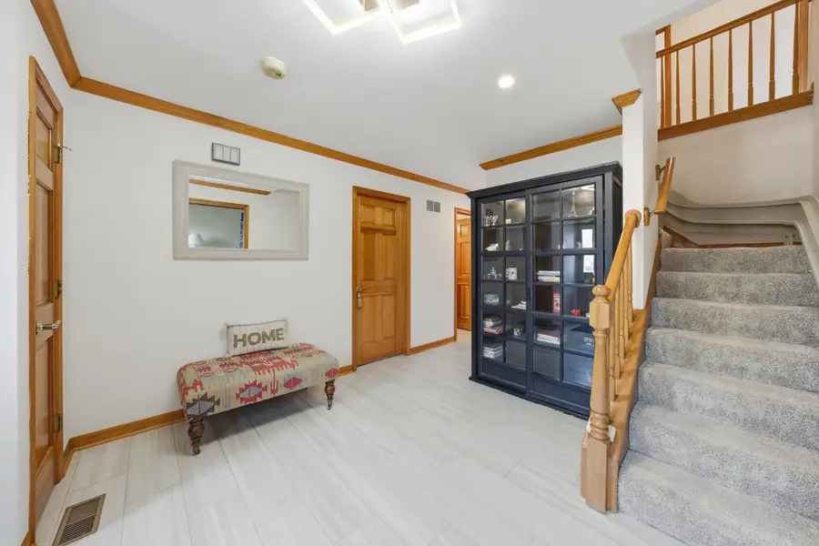 18 Newgate Avenue, Naperville, IL 60565 - #3