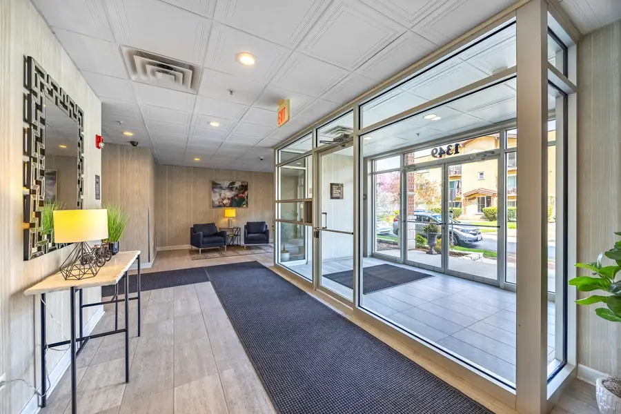 1349 E Washington Street #310A, Des Plaines, IL 60016 - #2