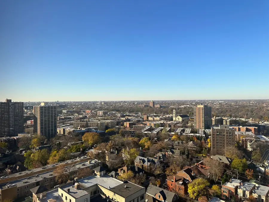 Address Withheld By Seller, Chicago, IL 60613 - #3