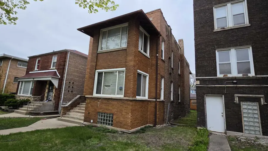 8215 S Eberhart Avenue, Chicago, IL 60619 - #2