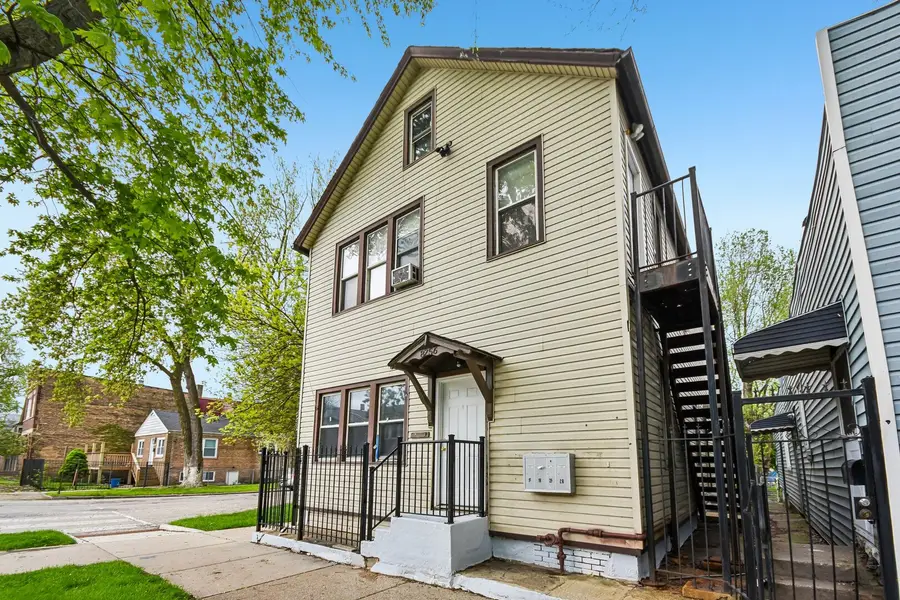 8756 S Exchange Avenue, Chicago, IL 60617 - #3