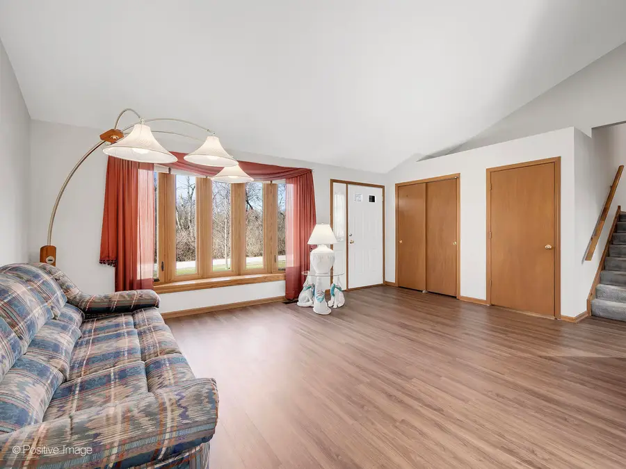 27W015 Manchester Road, Winfield, IL 60190 - #2