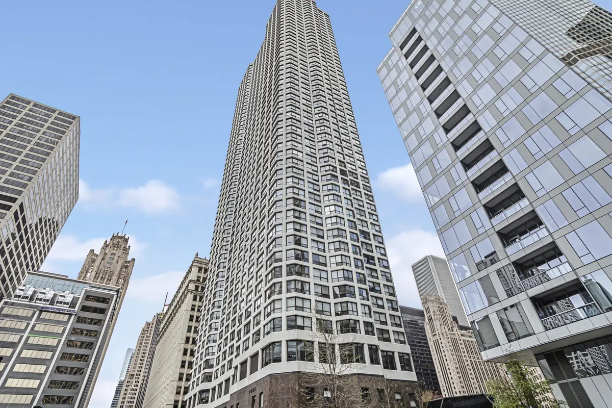 405 N Wabash Avenue #4702, Chicago, IL 60611 - #1