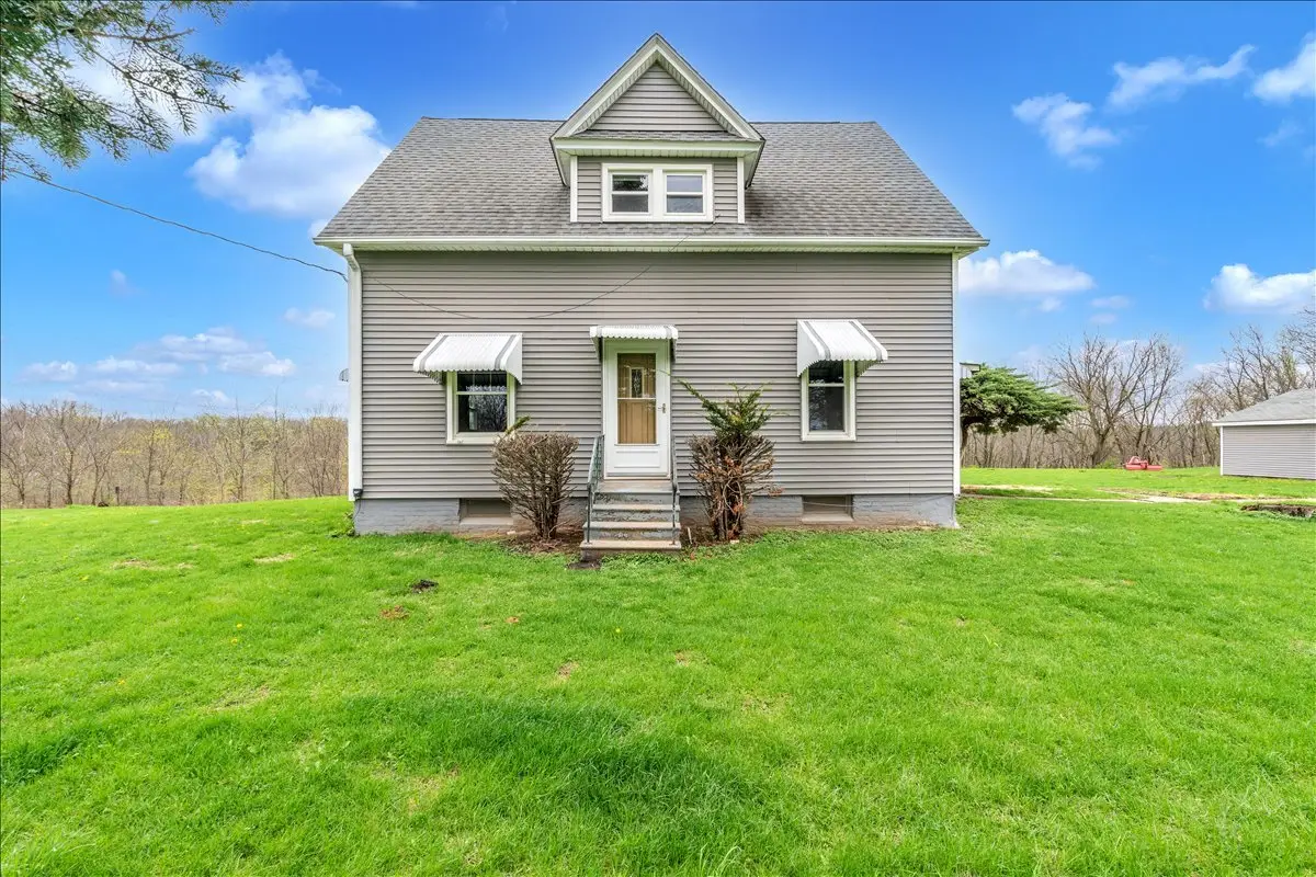 8850 Ridgewood Road, Rock Island, IL 61201 - #1