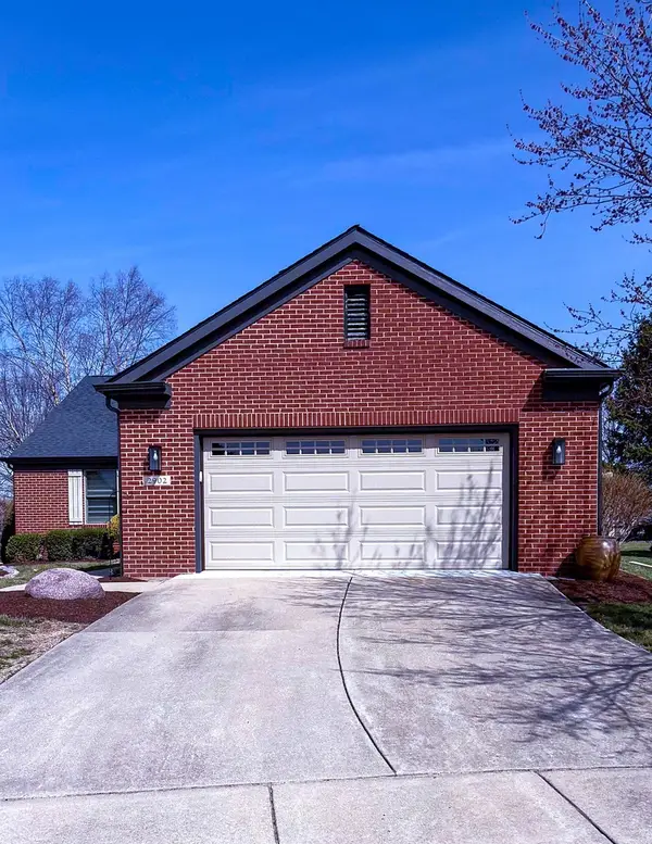 2902 Greystone Place, Champaign, IL 61822