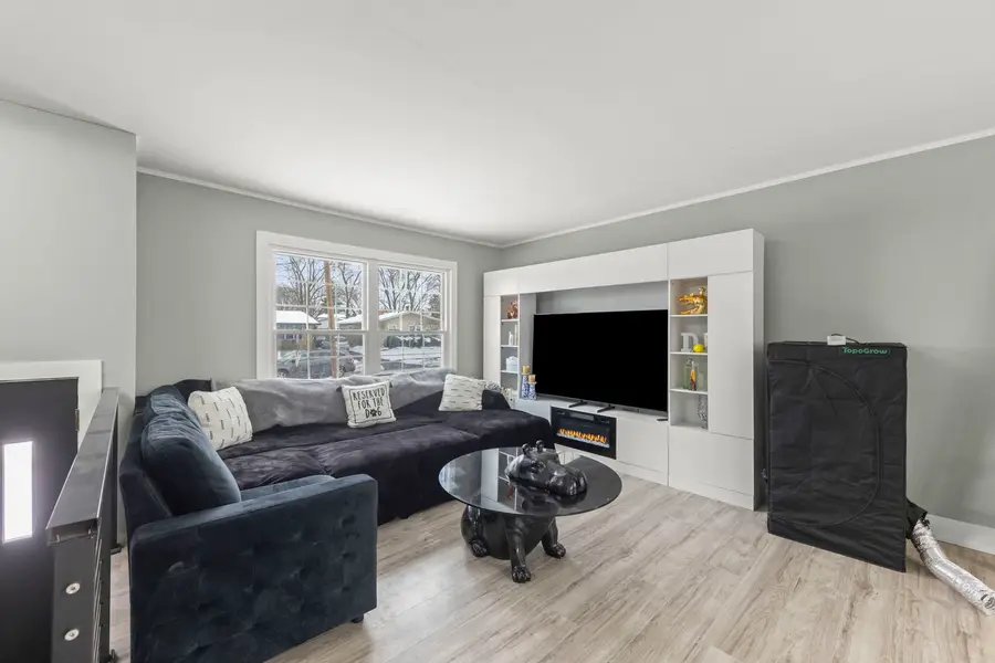 1364 Leslie Lane, Glendale Heights, IL 60139 - #2