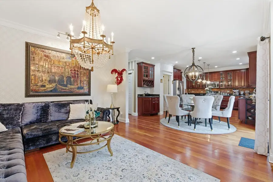 395 S Scott Street, Elmhurst, IL 60126 - #3