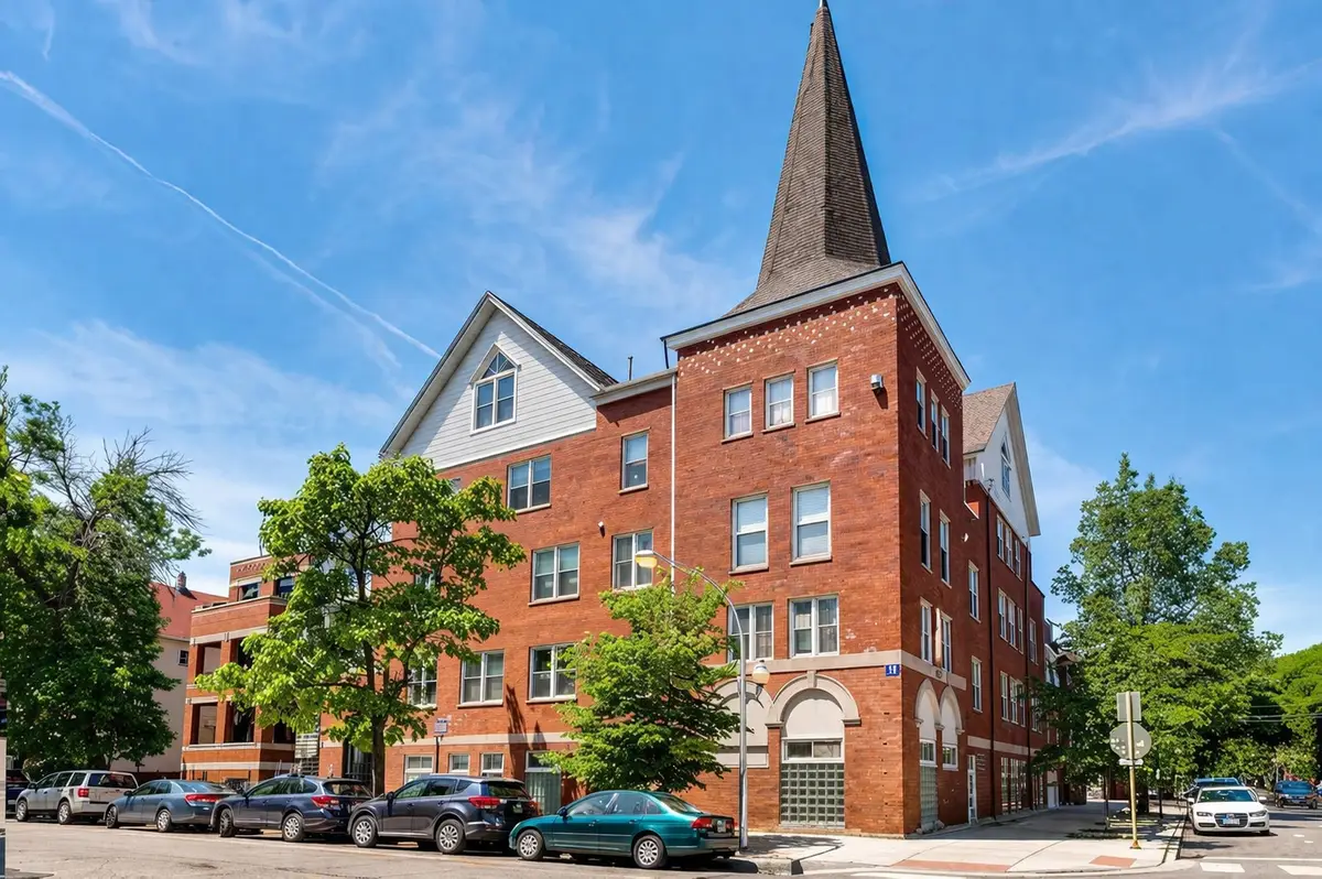 1043 W School Street #207, Chicago, IL 60657 - #1