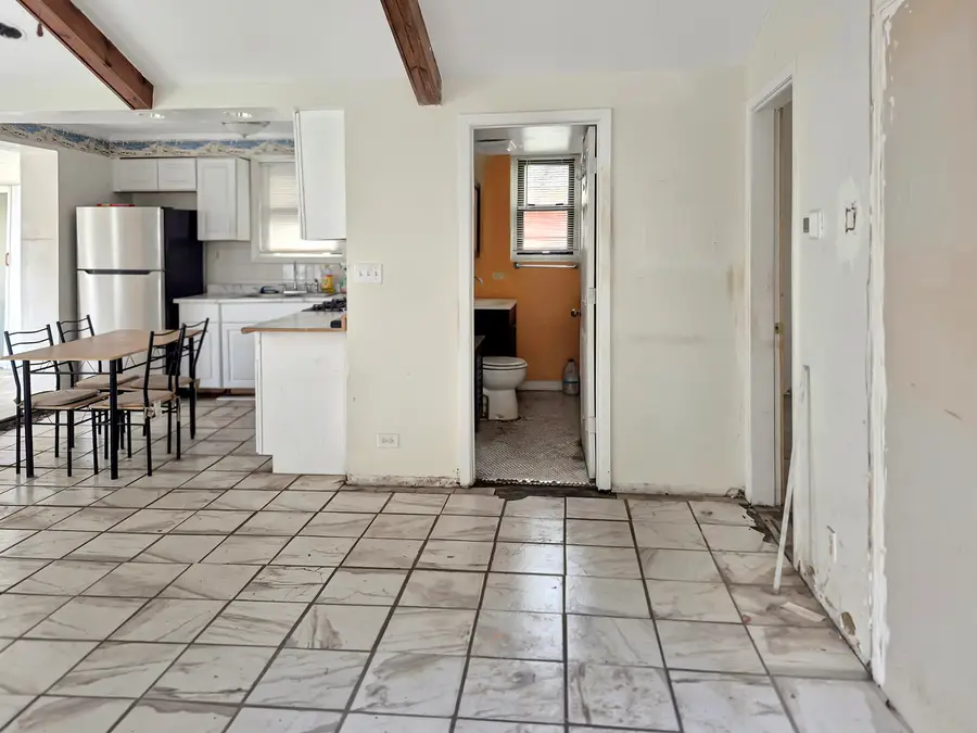 21643 W Cedar Avenue, Lake Villa, IL 60046 - #3