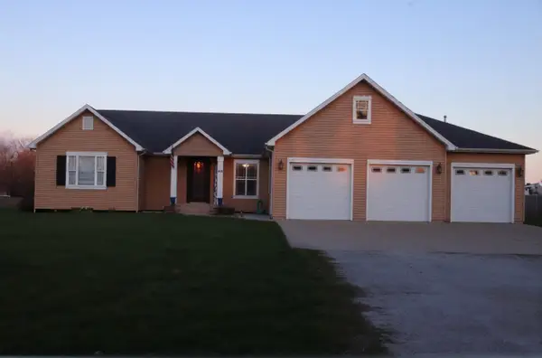 306 S Third Street, Ashkum, IL 60911